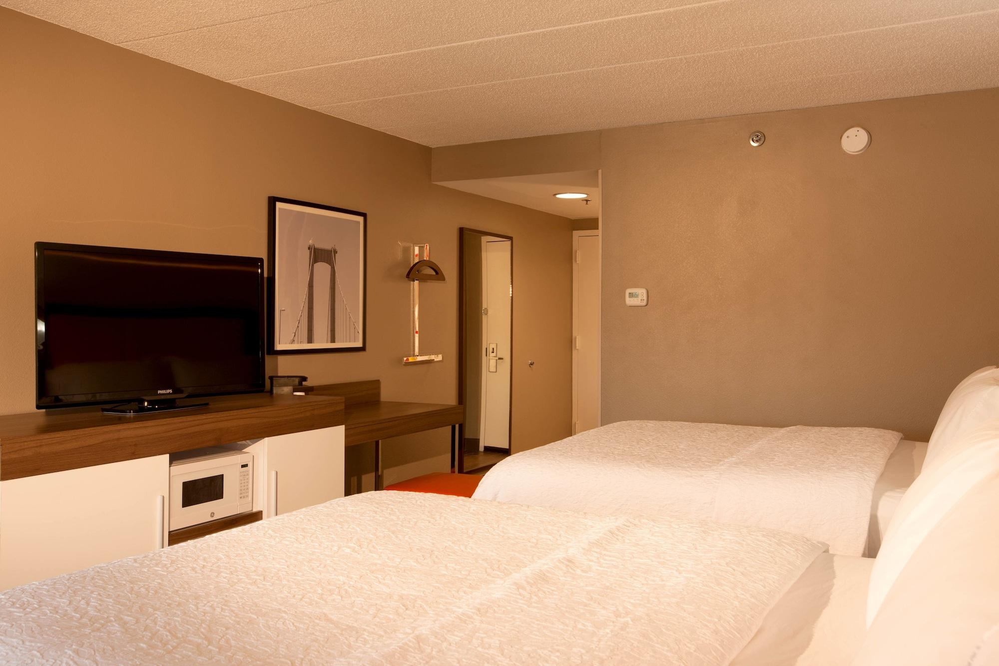 Hampton Inn Pennsville Esterno foto